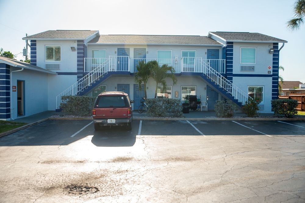 Atlantic Inn Indian Harbour Beach エクステリア 写真